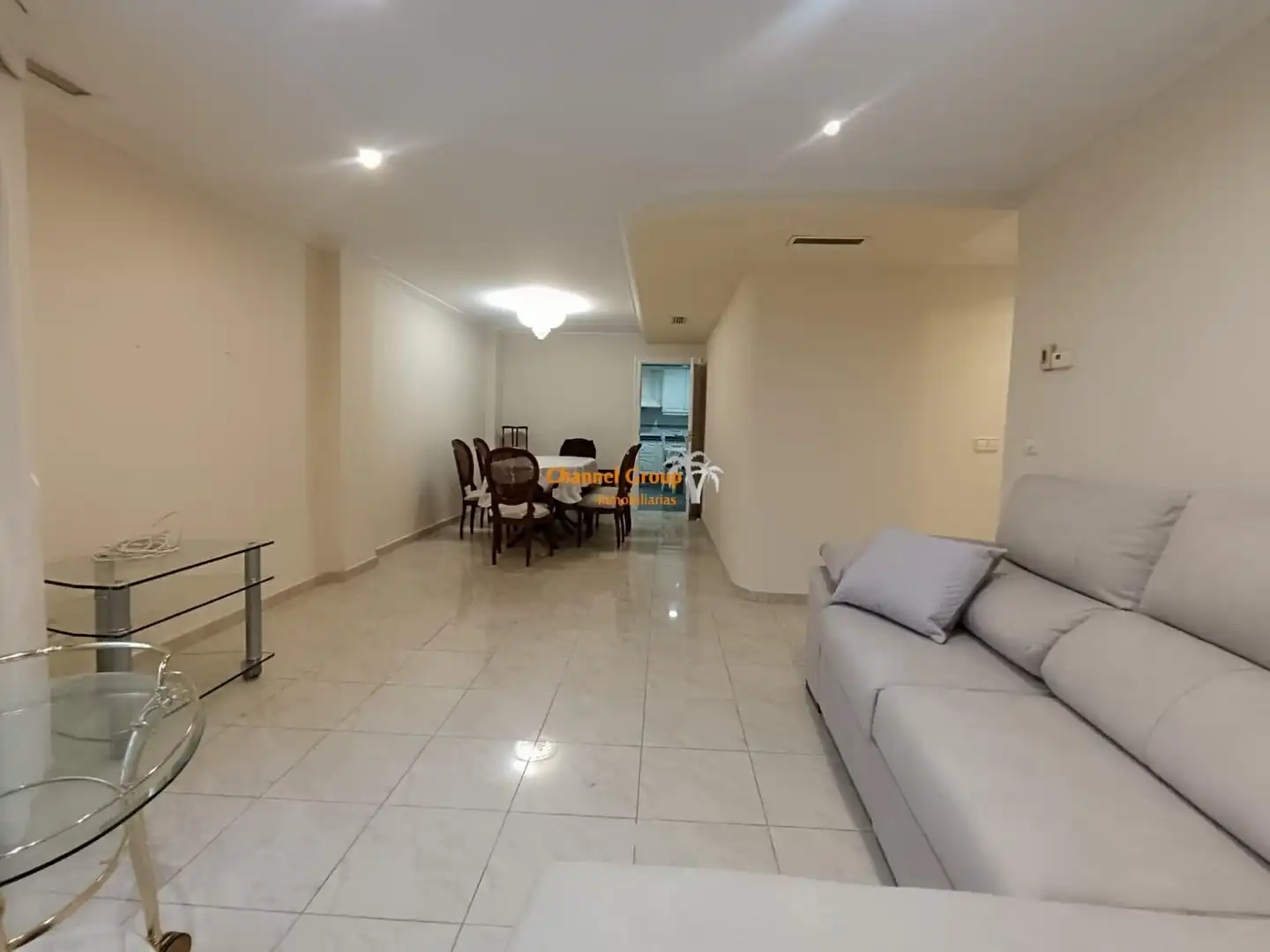 Flat for rent in Elche / Elx  with Air Conditioner and Furnished