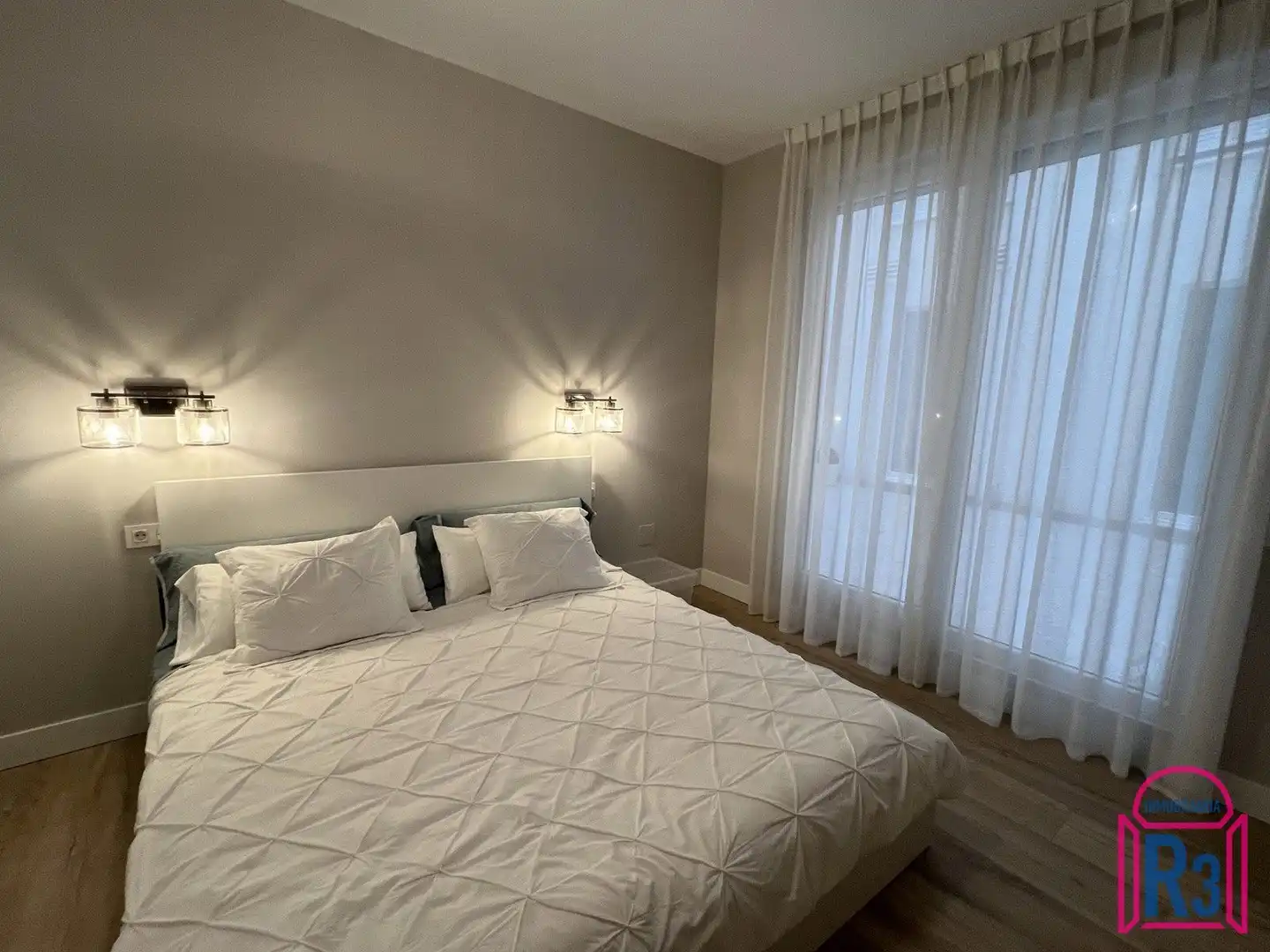 Bedroom of Apartments for sale in León Capital   with Heating, Terrace and Storage room