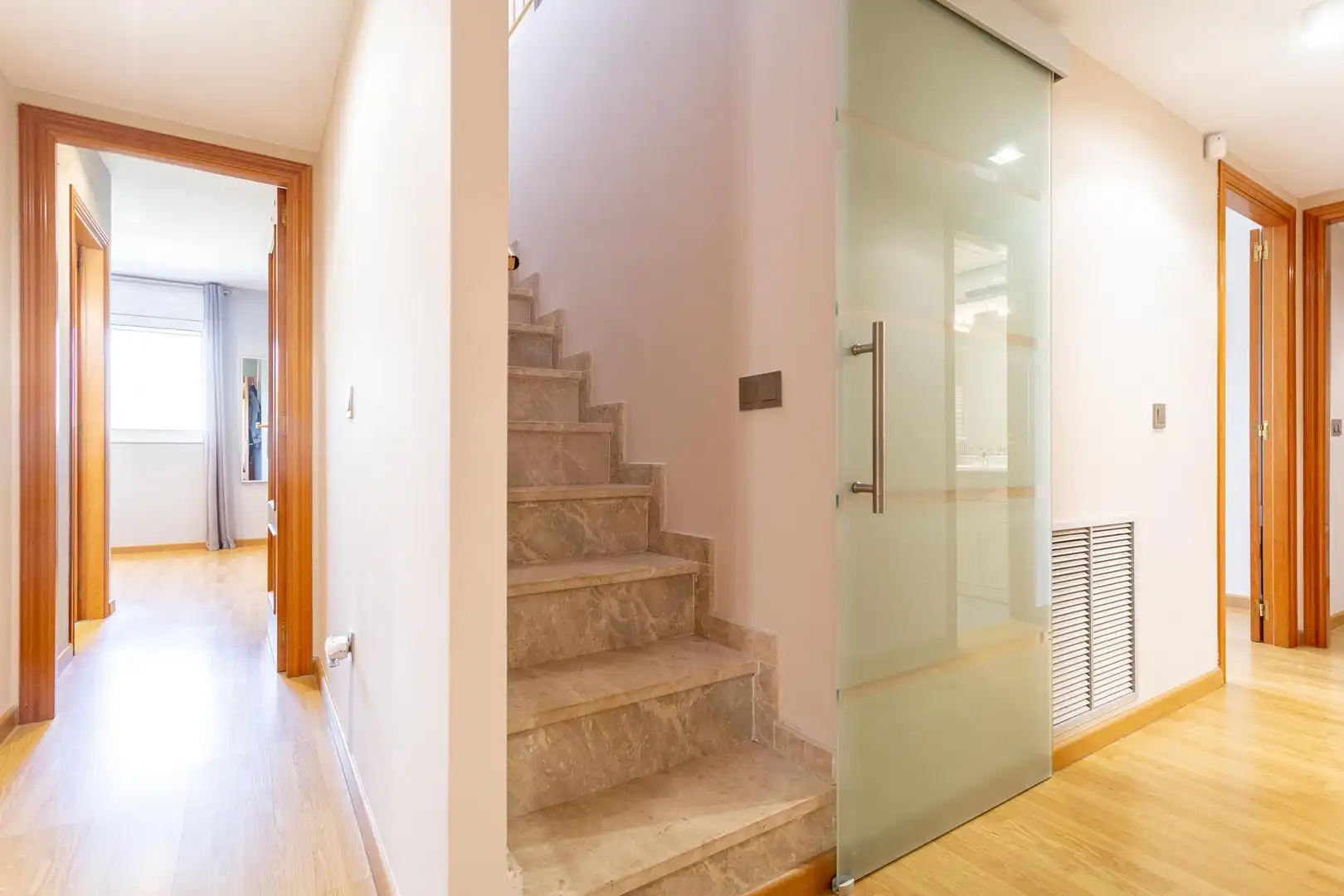Attic for sale in Reus  with Air Conditioner, Private garden and Parquet flooring