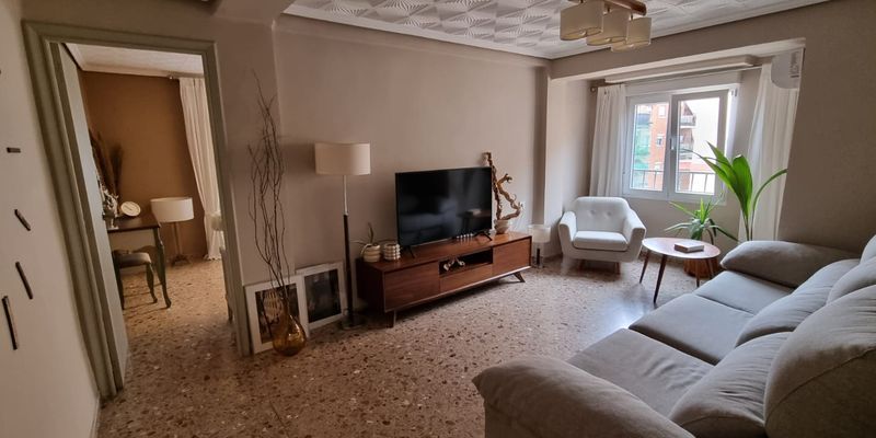 Sala d'estar de Pis en venda en Mislata amb Aire condicionat, Moblat i Balcó