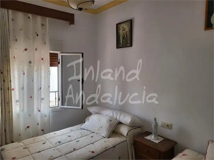 Habitación de Casa adosada en venta en Humilladero con Trastero