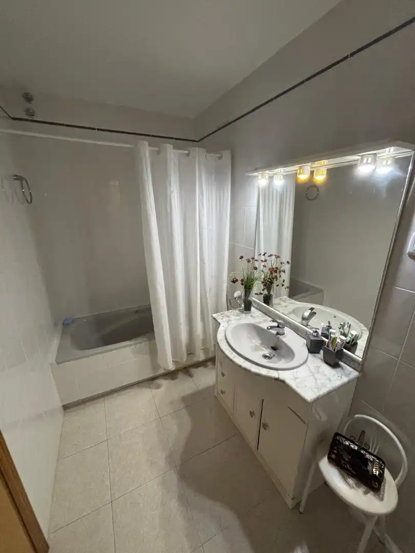Baño de Casa adosada en venta en Vandellòs i l'Hospitalet de l'Infant con Aire acondicionado, Jardín privado y Terraza