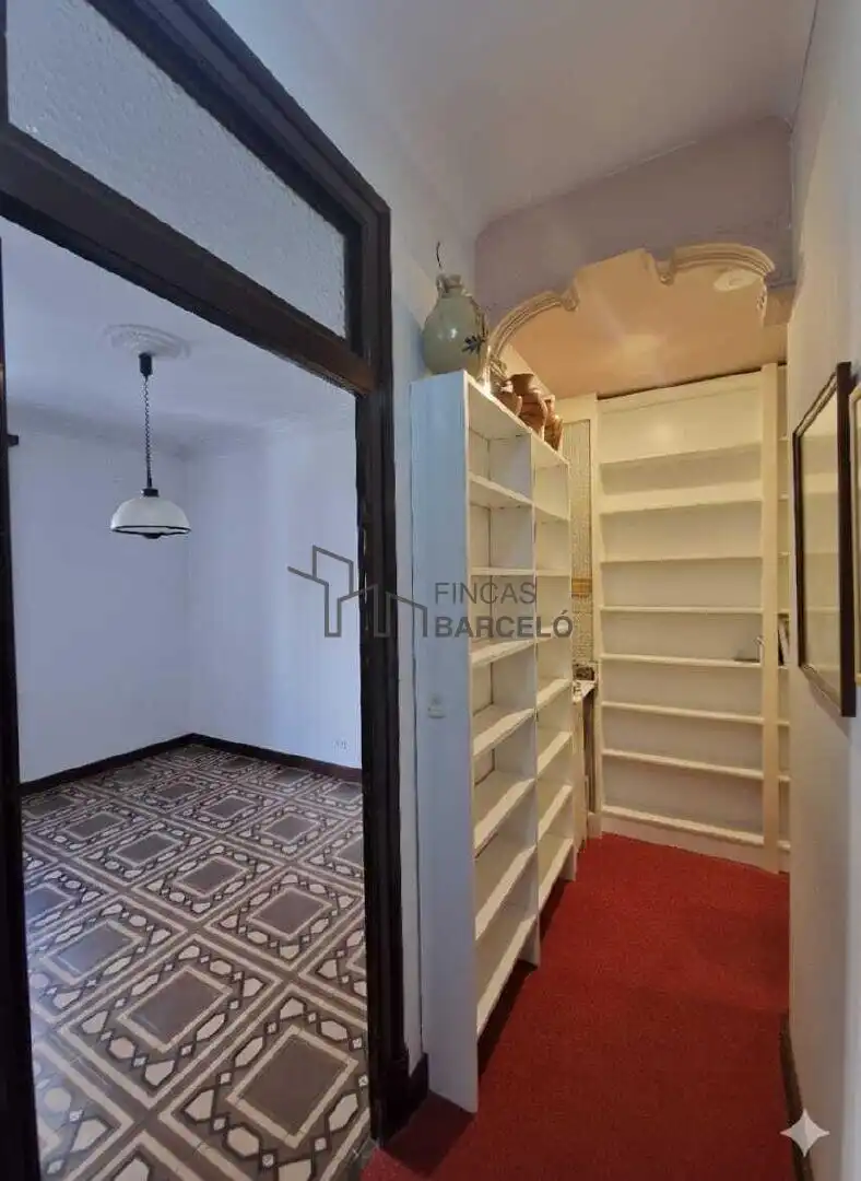 Flat for sale in Paseo Constitución - Las Damas