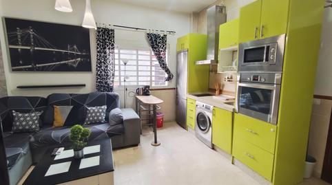 Foto 3 de Pis en venda a Los Castillejos - La Trinidad, Málaga