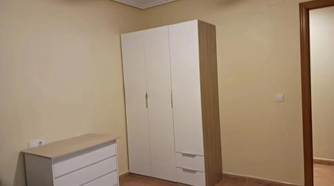 Foto 4 de Piso de alquiler en Altozano - Conde Lumiares, Alicante / Alacant