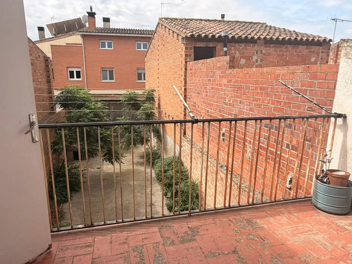 Terrassa de Casa o xalet en venda en Bellvís amb Calefacció, Jardí privat i Moblat