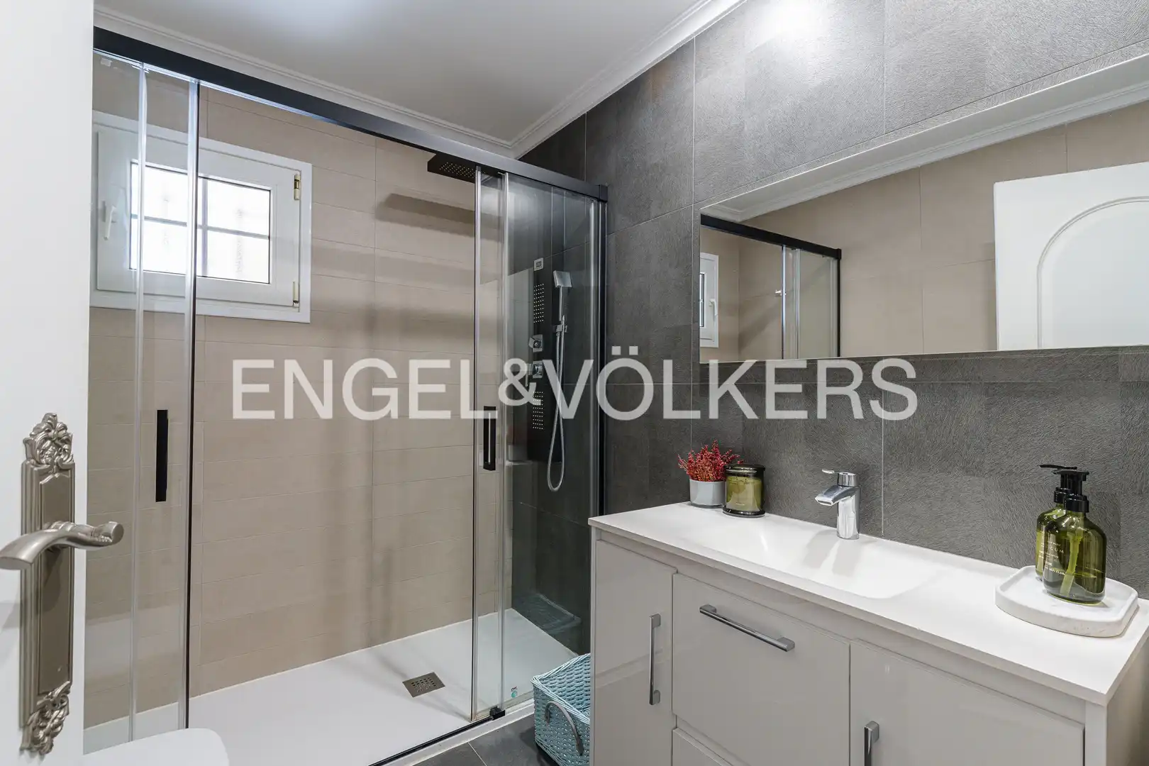 Baño de Casa o chalet en venta en Villaviciosa de Odón con Calefacción y Jacuzzi