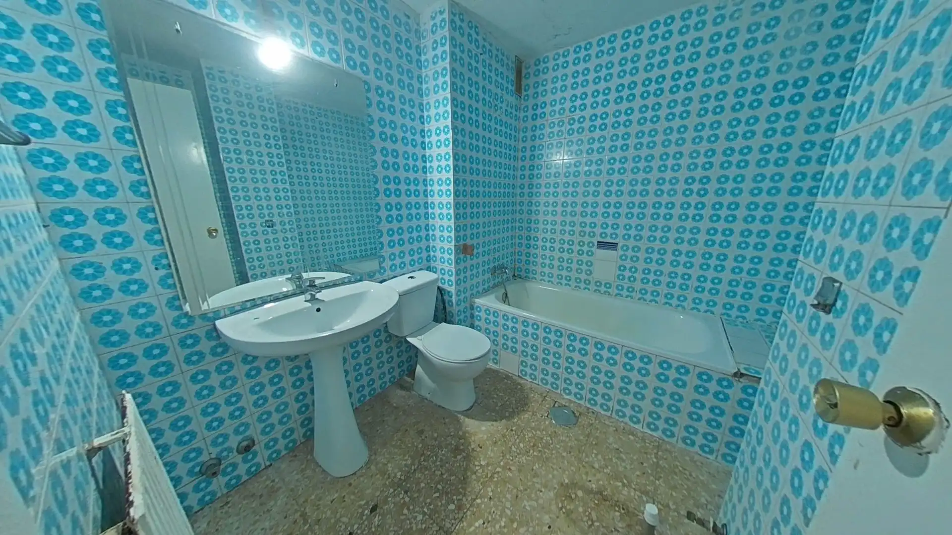 Baño de Piso en venta en Madrid con Balcón