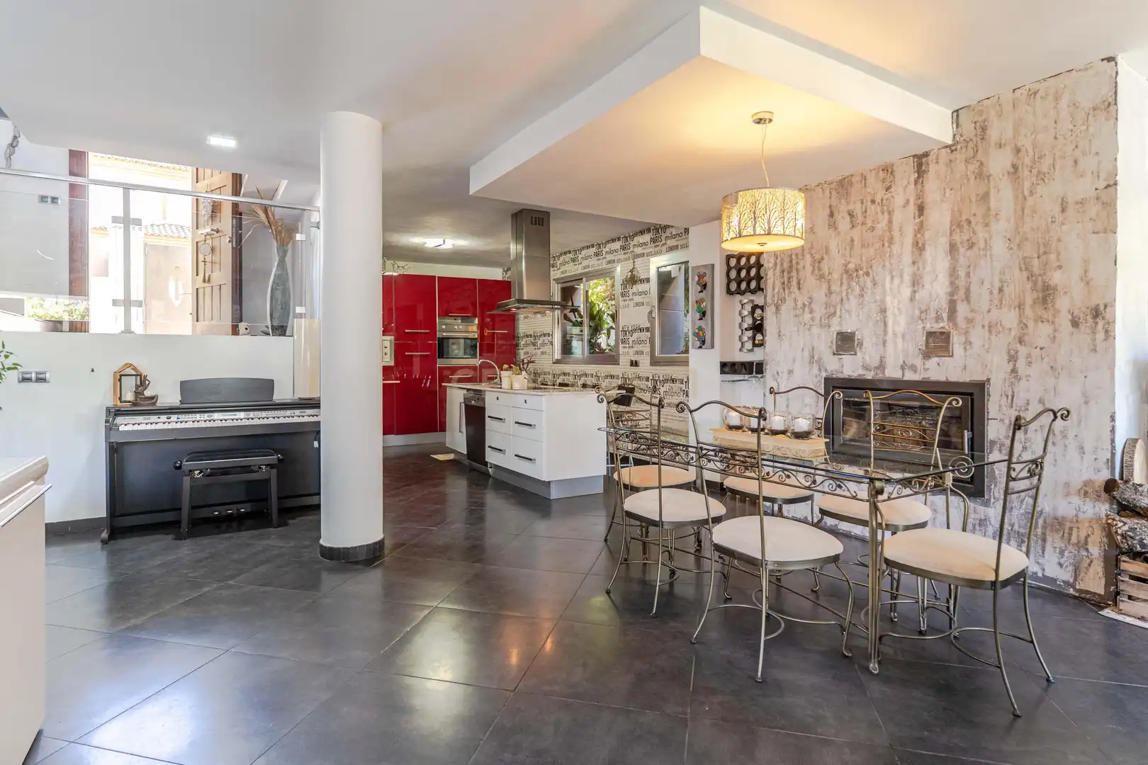 Cocina de Casa o chalet en venta en Loja con Aire acondicionado, Jardín privado y Trastero