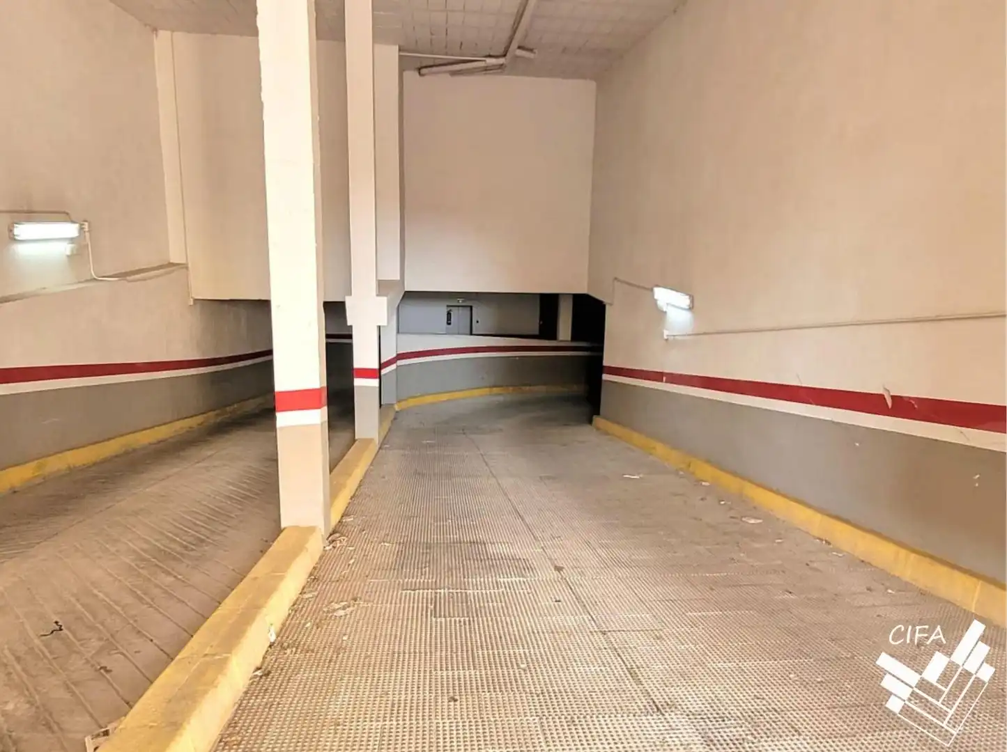Parkplatz von Garage zum Verkauf in Vinaròs