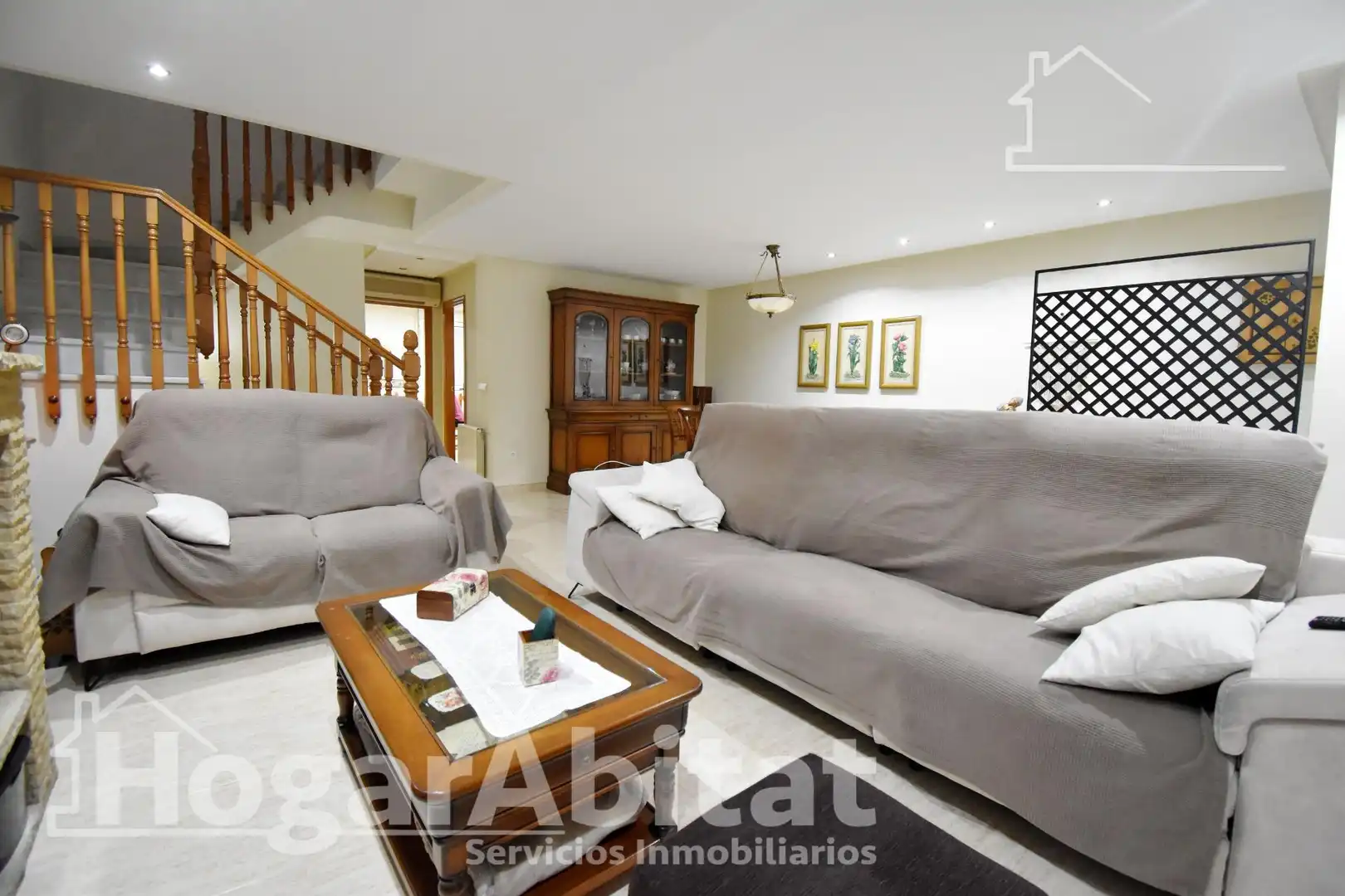 Sala de estar de Casa adosada en venta en El Real de Gandia con Aire acondicionado, Terraza y Trastero