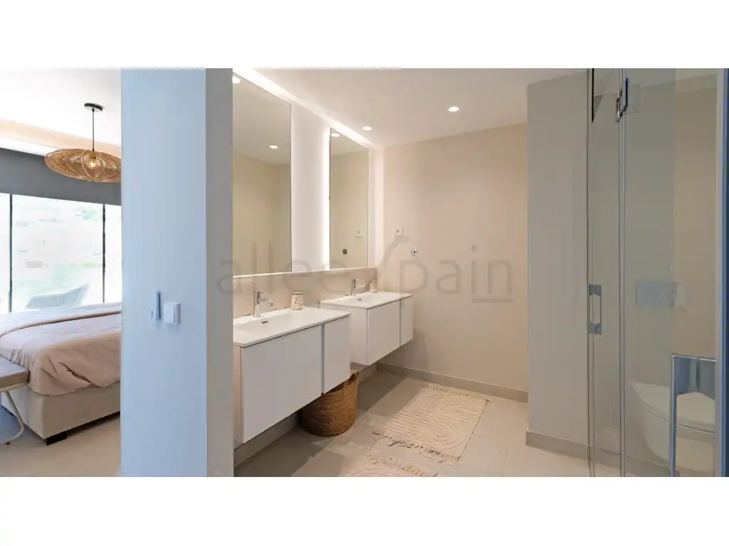 House with pool for sale in Calle Pecana, imagen 40