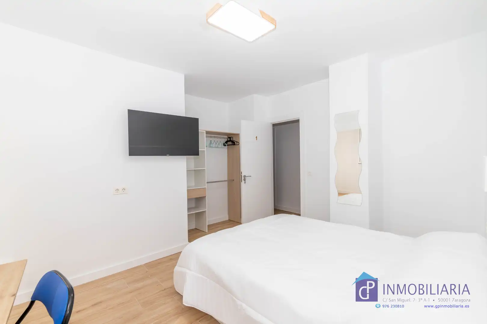 Flat for sale in Calle de Santiago, Alfonso