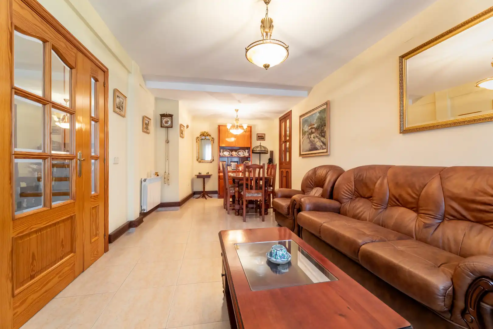 Sala de estar de Casa adosada en venta en Chiloeches con Calefacción y Balcón