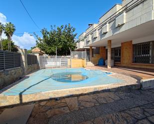 Piscina de Casa adosada en venda en  Tarragona Capital amb Aire condicionat, Calefacció i Jardí privat