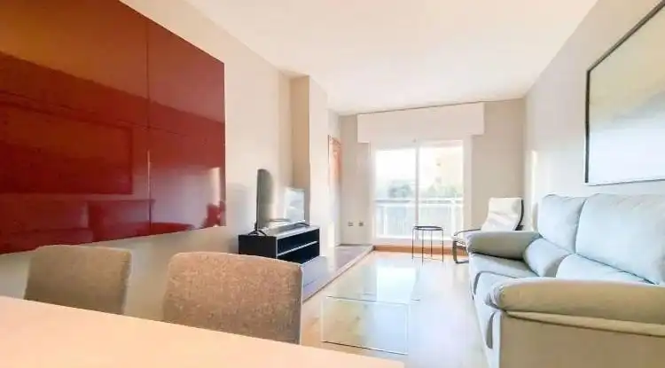 Sala de estar de Piso en venta en Málaga con Aire acondicionado, Parquet y Piscina comunitaria