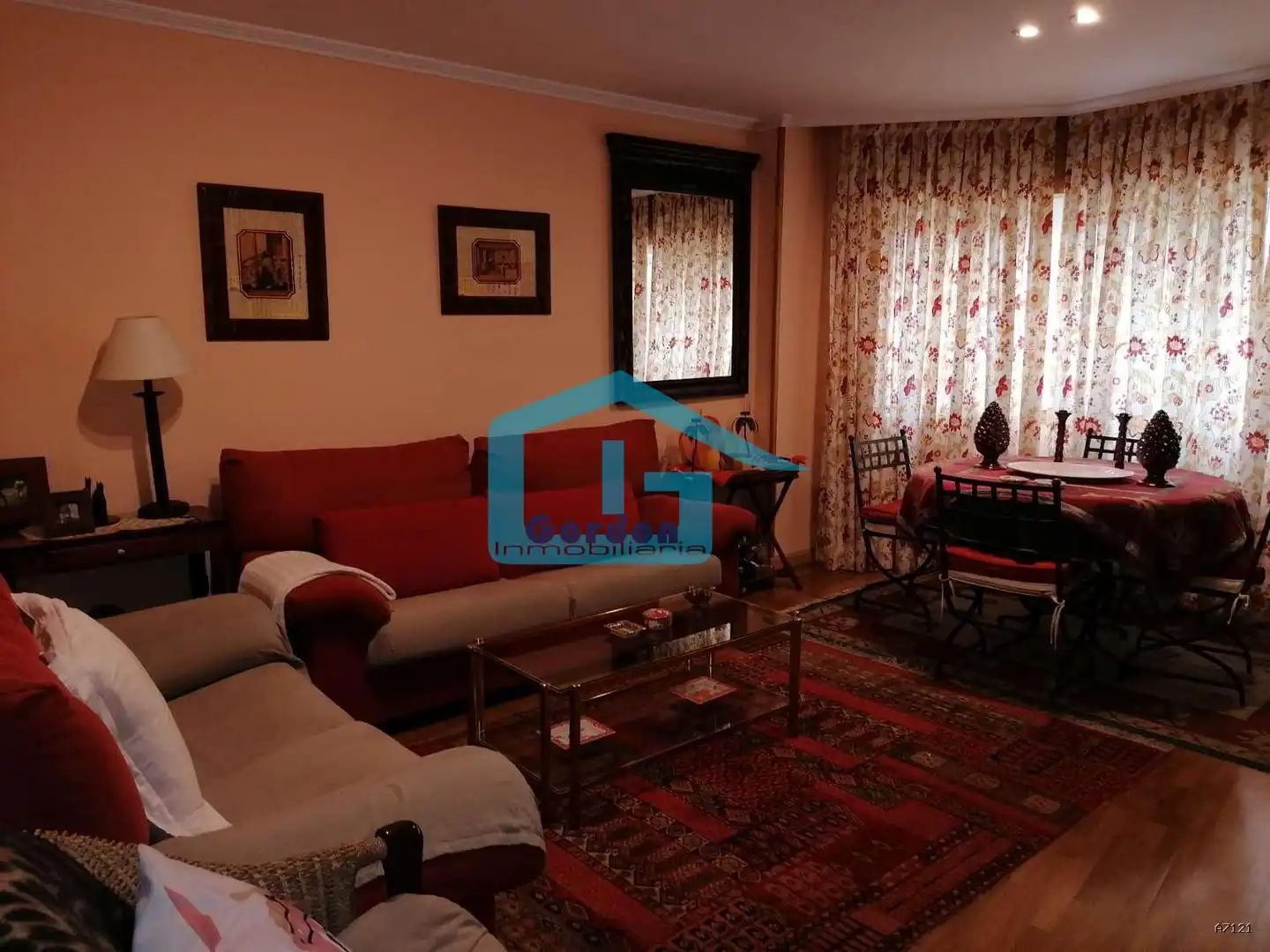 Piso con ascensor en venta en Sanxenxo pueblo