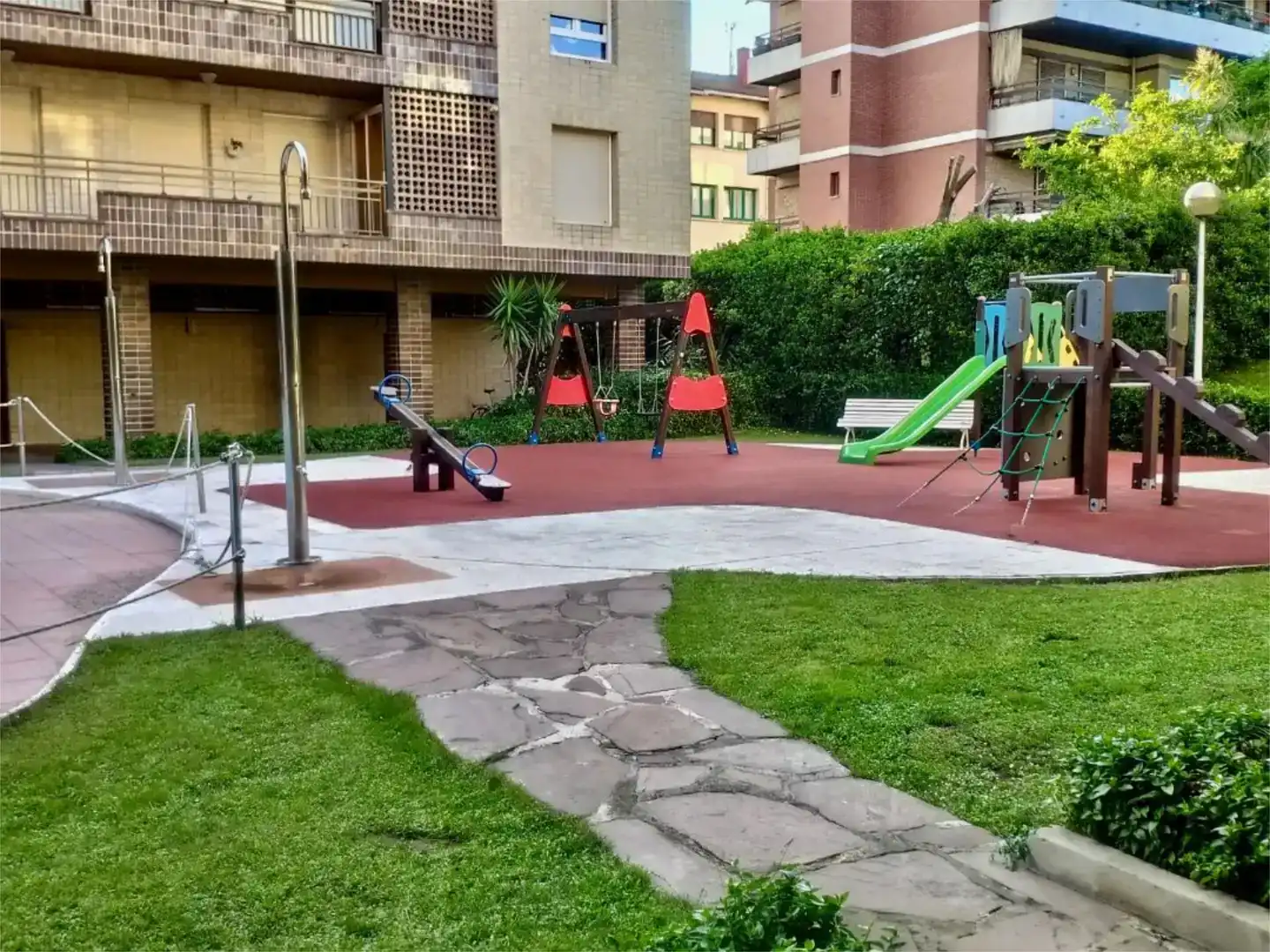 Terrasse von Wohnung zur Miete in Zarautz mit Privatgarten, Parkett und Schwimmbad