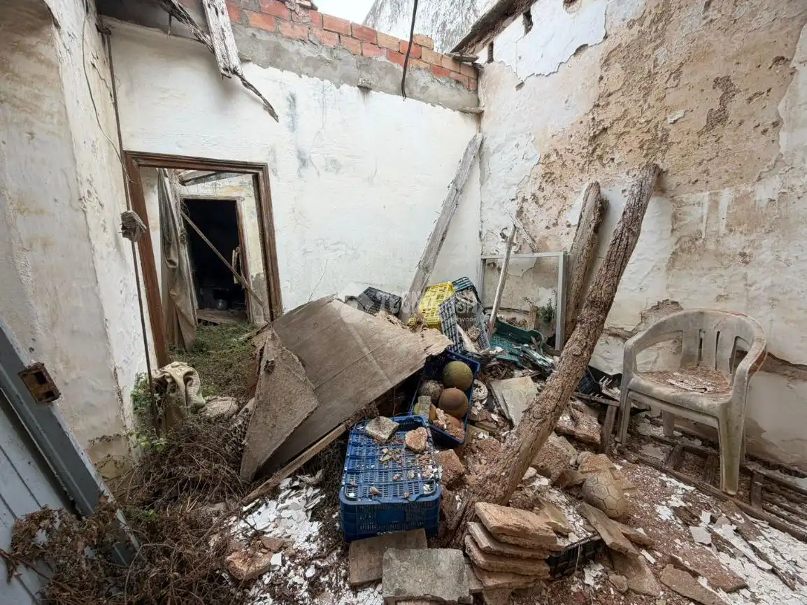 Casa aparellada en venda a Núcleo urbano, imagen 7