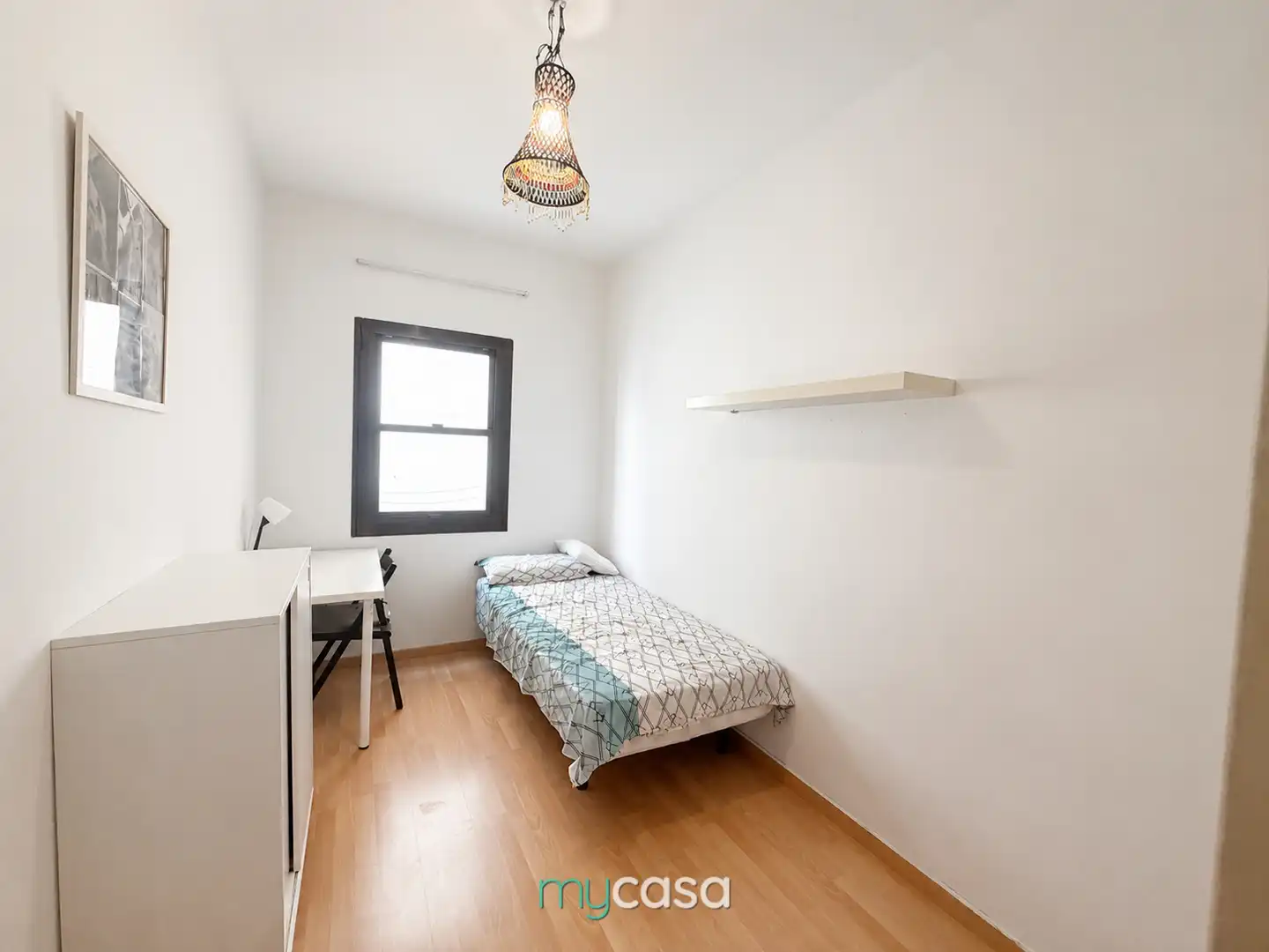 Schlafzimmer von Wohnung zum Verkauf in Barcelona mit Klimaanlage, Heizung und Parkett