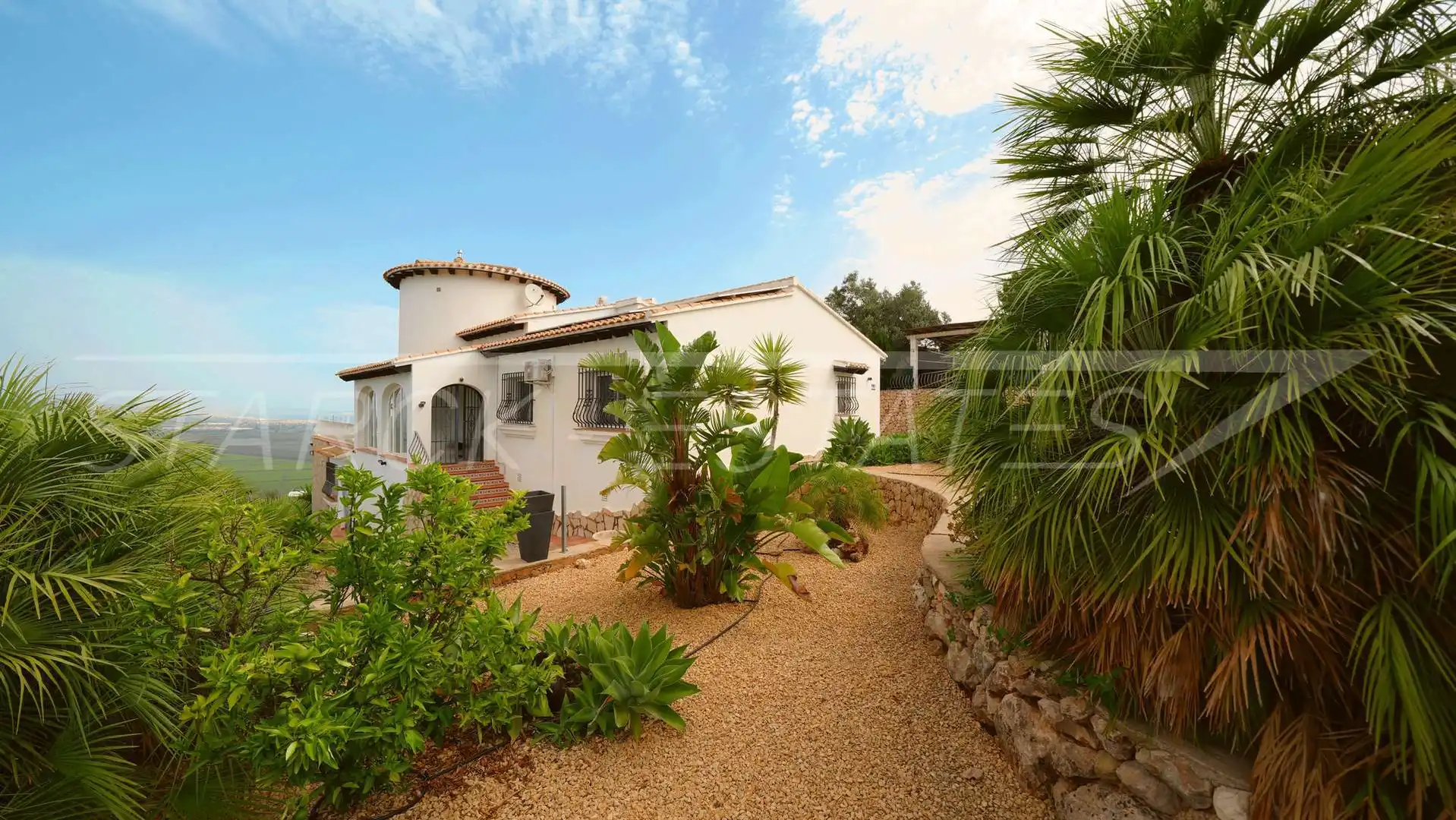 Vista exterior de Casa o xalet en venda en La Vall d'Ebo amb Aire condicionat, Jardí privat i Piscina