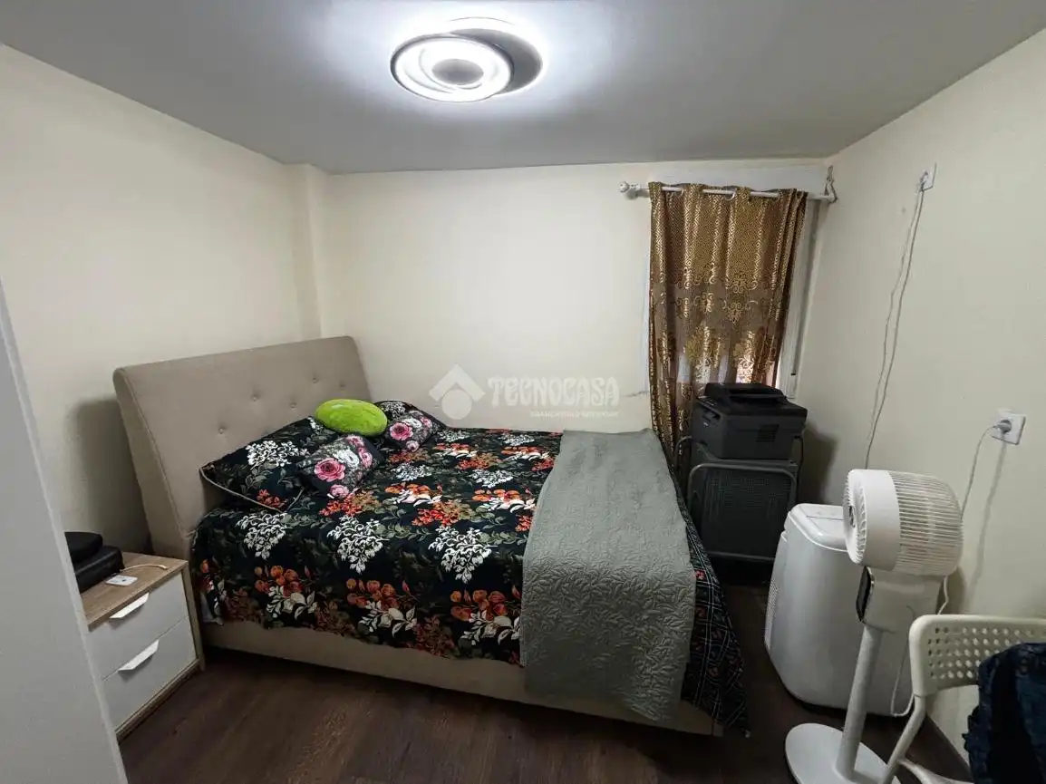 Habitación de Piso en venta en Valencia con Aire acondicionado