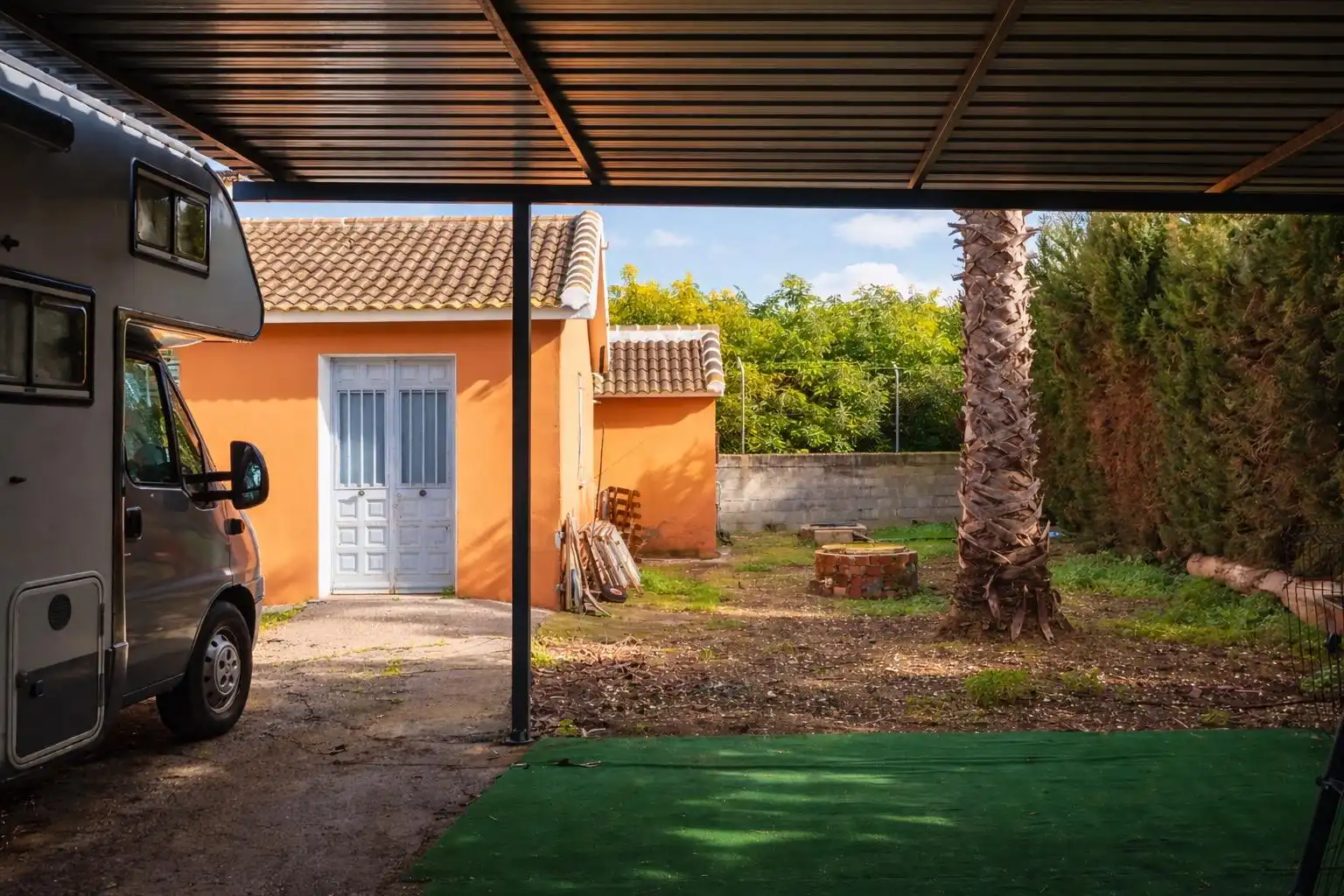 Vista exterior de Finca rústica en venta en Coín con Jardín privado, Terraza y Trastero