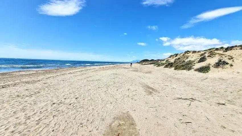Vista exterior de Piso en venta en Marbella con Aire acondicionado, Calefacción y Jardín privado