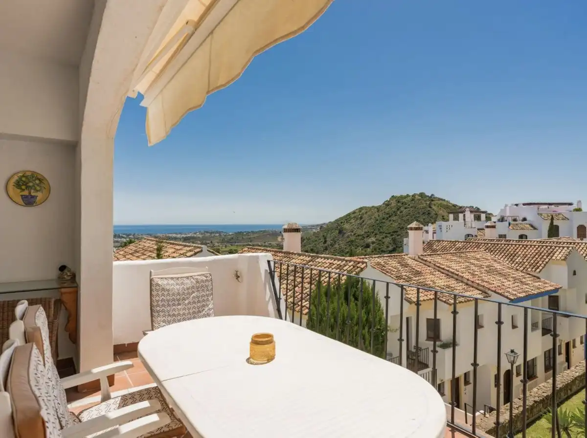 Terraza de Casa adosada en venta en Benahavís con Terraza y Piscina comunitaria
