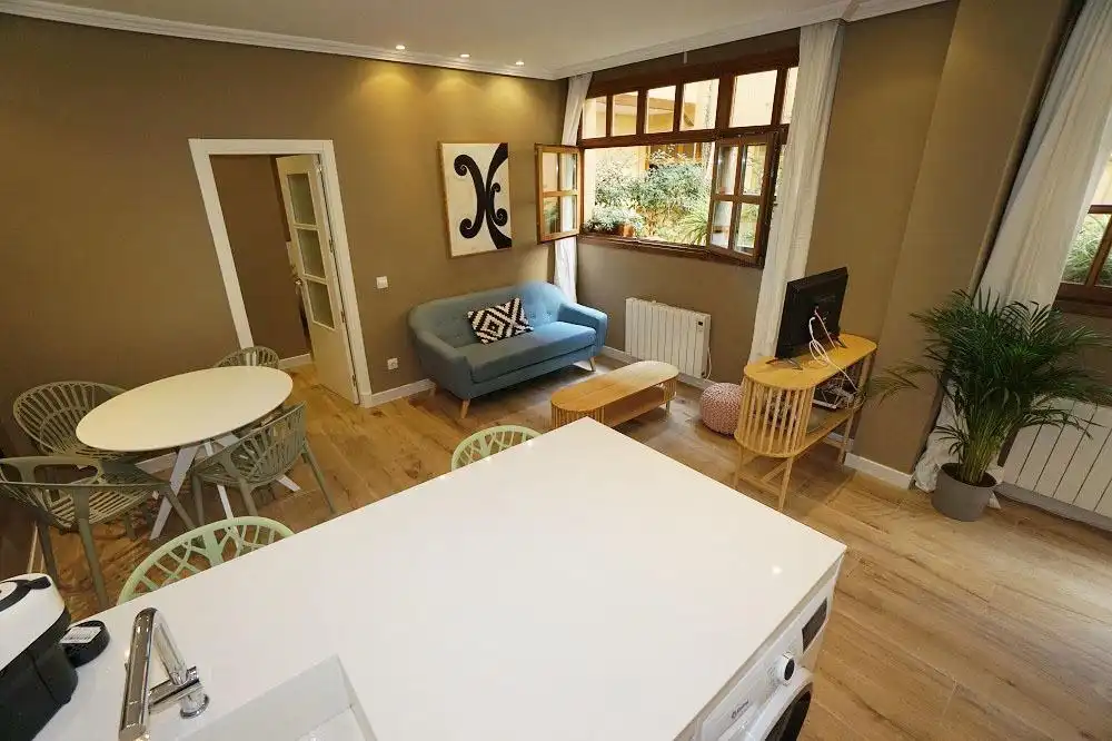 Flat for rent in Calle Bola, 2, Palacio