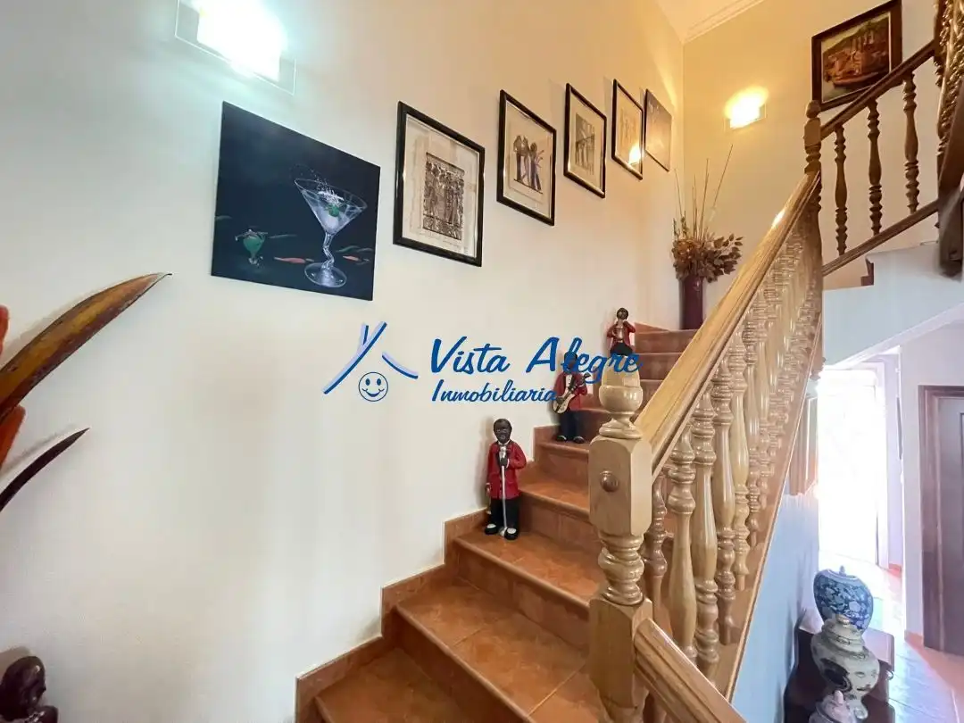 Detached homes for sale in Anguciana  with Heating, Private garden and Terrace