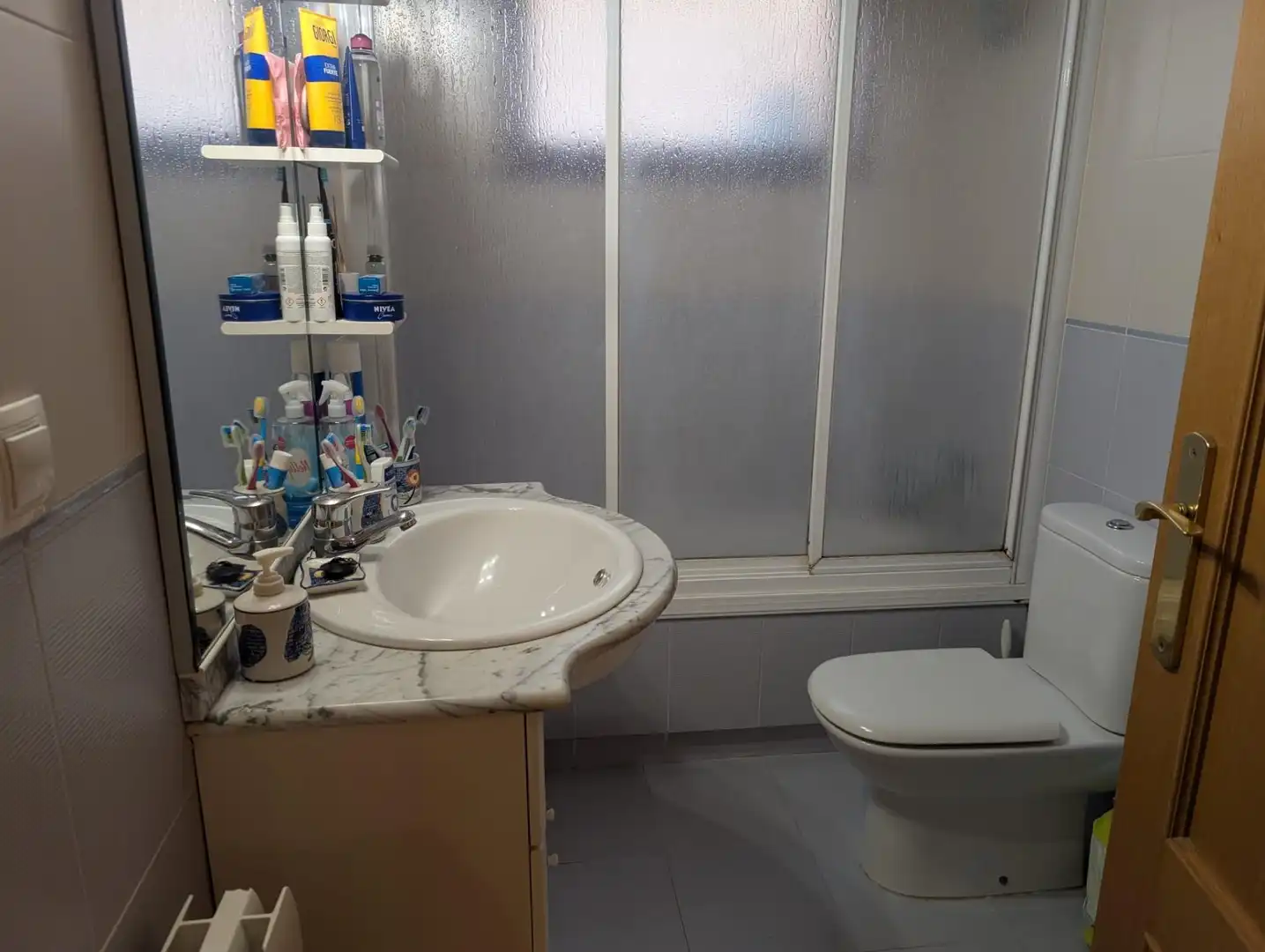 Baño de Piso en venta en Benaguasil con Terraza