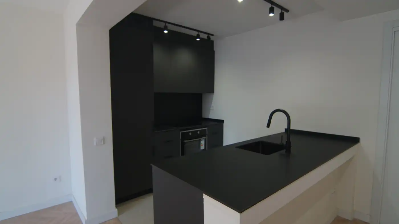 Flat with lift for sale in Plaça de Ponent 5, imagen 9