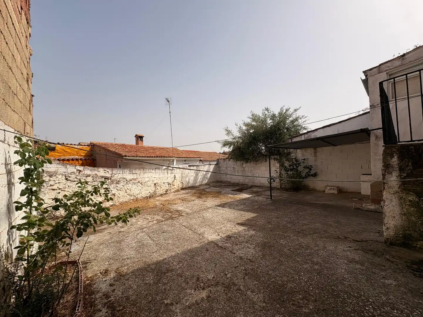 Casa adosada en venda en Montizón amb Aire condicionat, Calefacció i Jardí privat