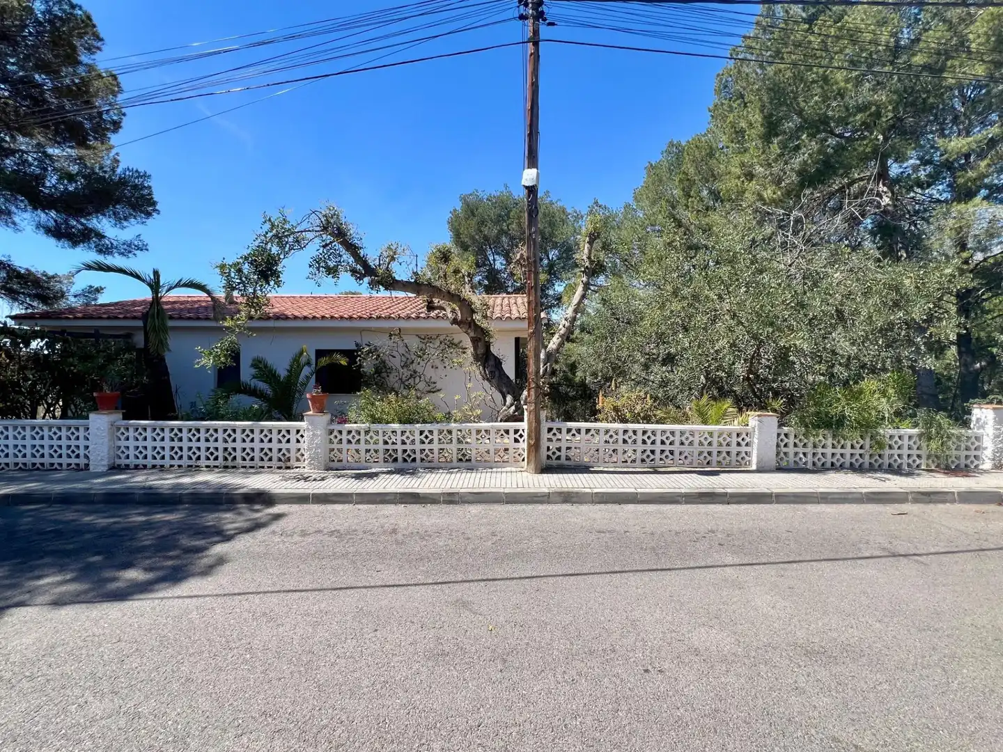 Vista exterior de Casa o chalet en venta en La Nucia con Aire acondicionado, Terraza y Amueblado