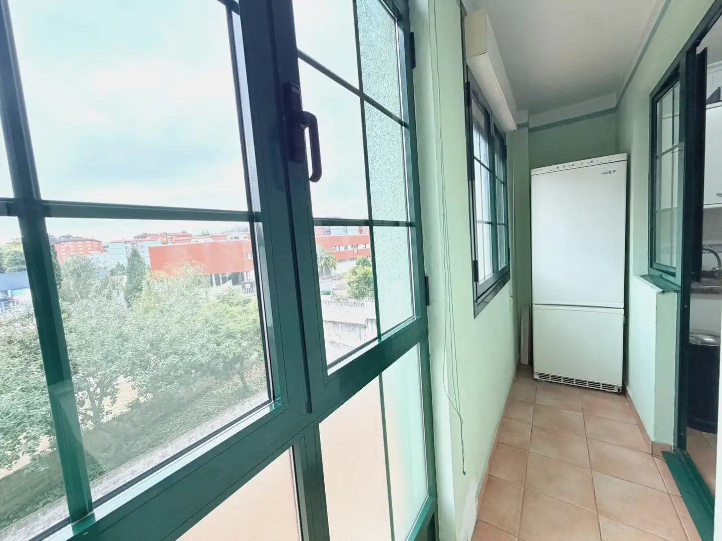 Terrassa de Pis en venda en Avilés amb Calefacció, Parquet i Traster