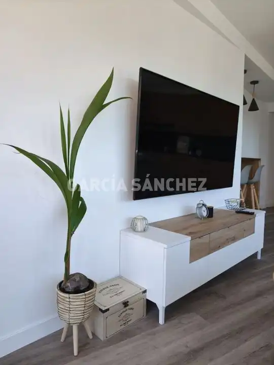 Sala d'estar de Apartament en venda en Boiro amb Traster, Moblat i Forn
