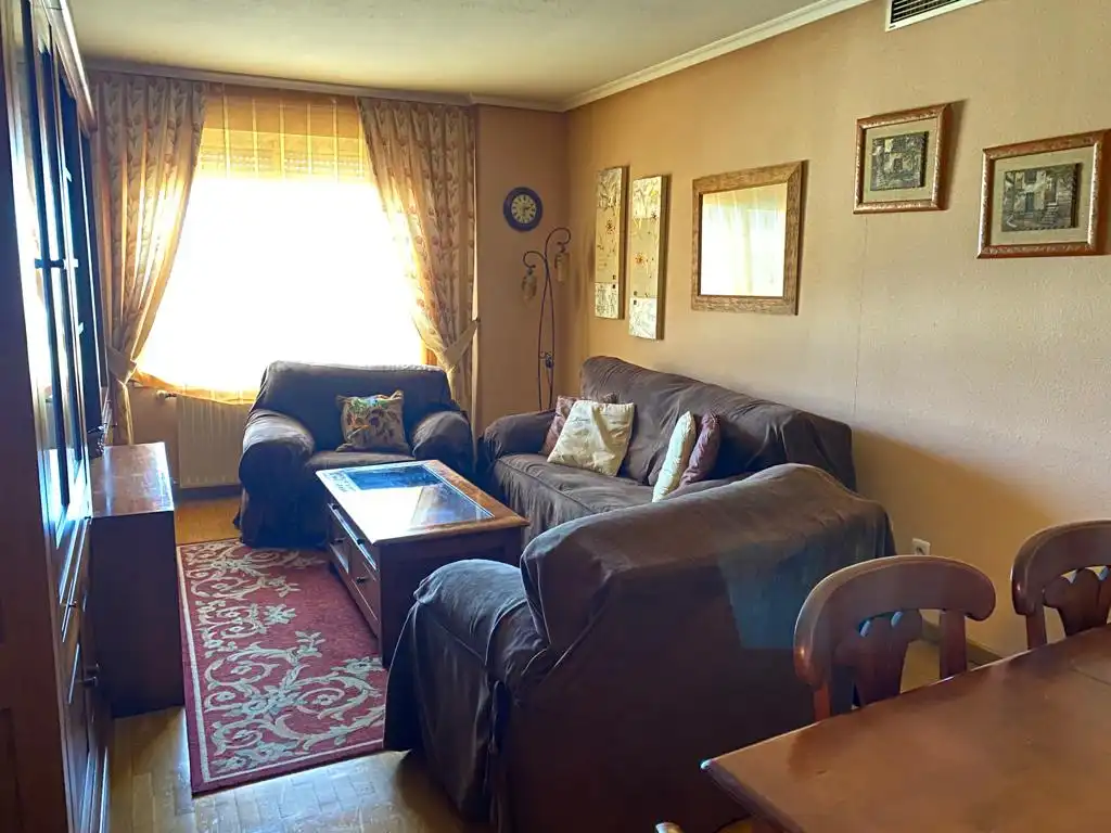Sala de estar de Piso de alquiler en Alcorcón con Aire acondicionado, Calefacción y Parquet