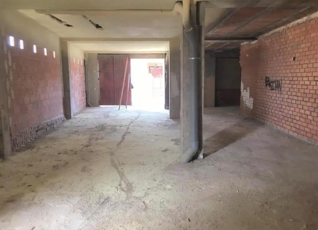 Business premises for sale in c/ teodomiro lopez fentanes, imagen 2