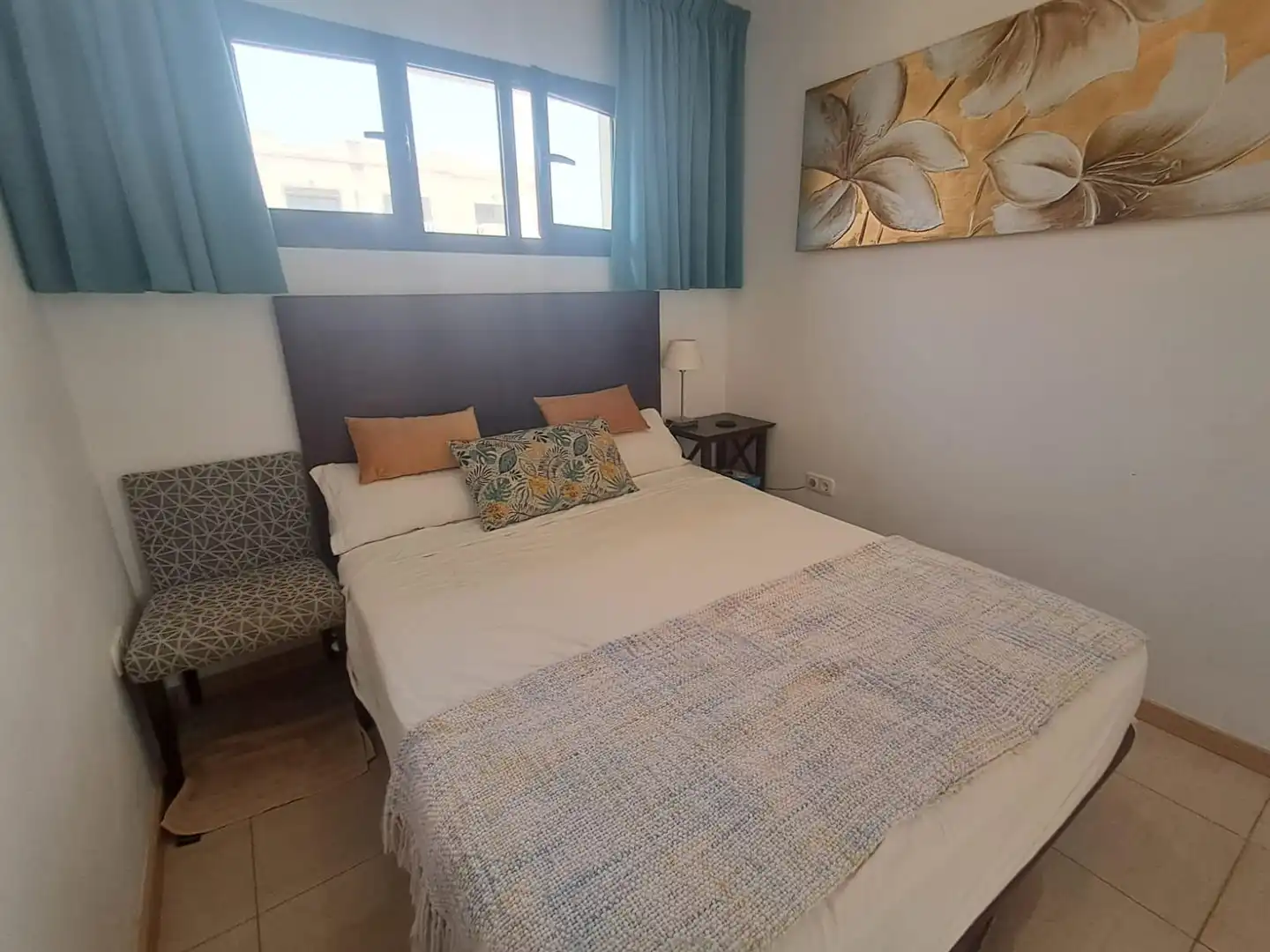 Dormitori de Casa adosada en venda en Granadilla de Abona amb Jardí privat, Terrassa i Moblat