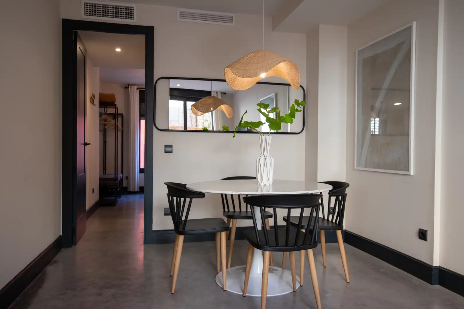 Comedor de Piso de alquiler en Madrid con Aire acondicionado, Calefacción y Amueblado