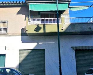 Exterior view of Single-family semi-detached for sale in Málaga Capital  with Terrace