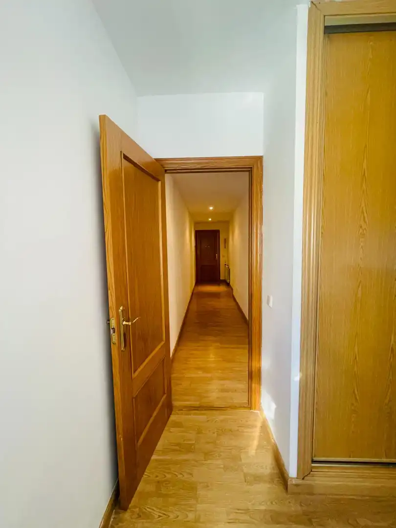 Appartamento con terrazza in vendita a Navalagamella, imagen 17