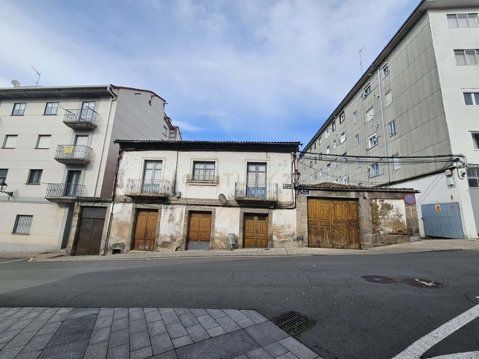 Exterior view of Building for sale in Béjar