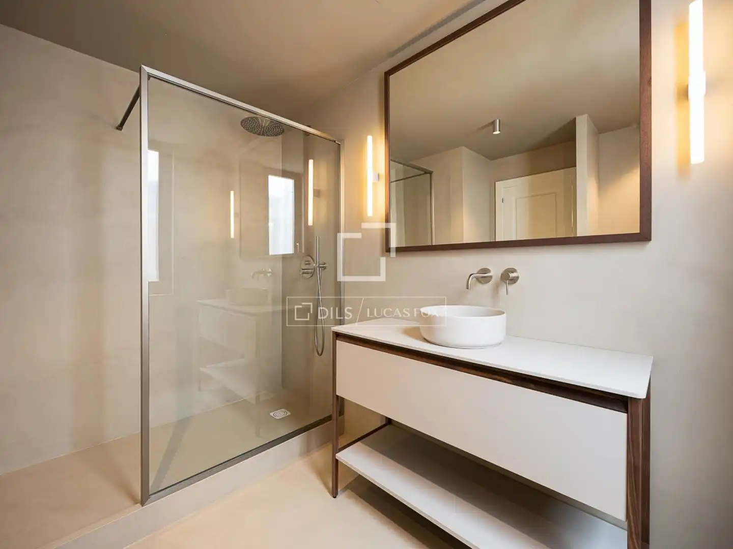 Piso con terraza en venta en Ciutat Vella, imagen 17