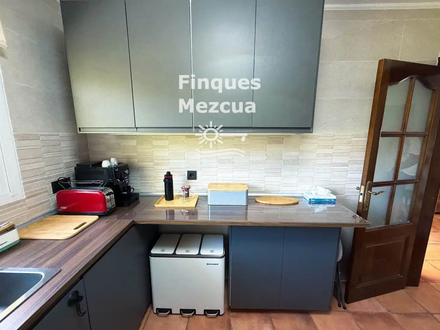 Cocina de Casa o chalet en venta en Roda de Berà con Aire acondicionado, Calefacción y Terraza
