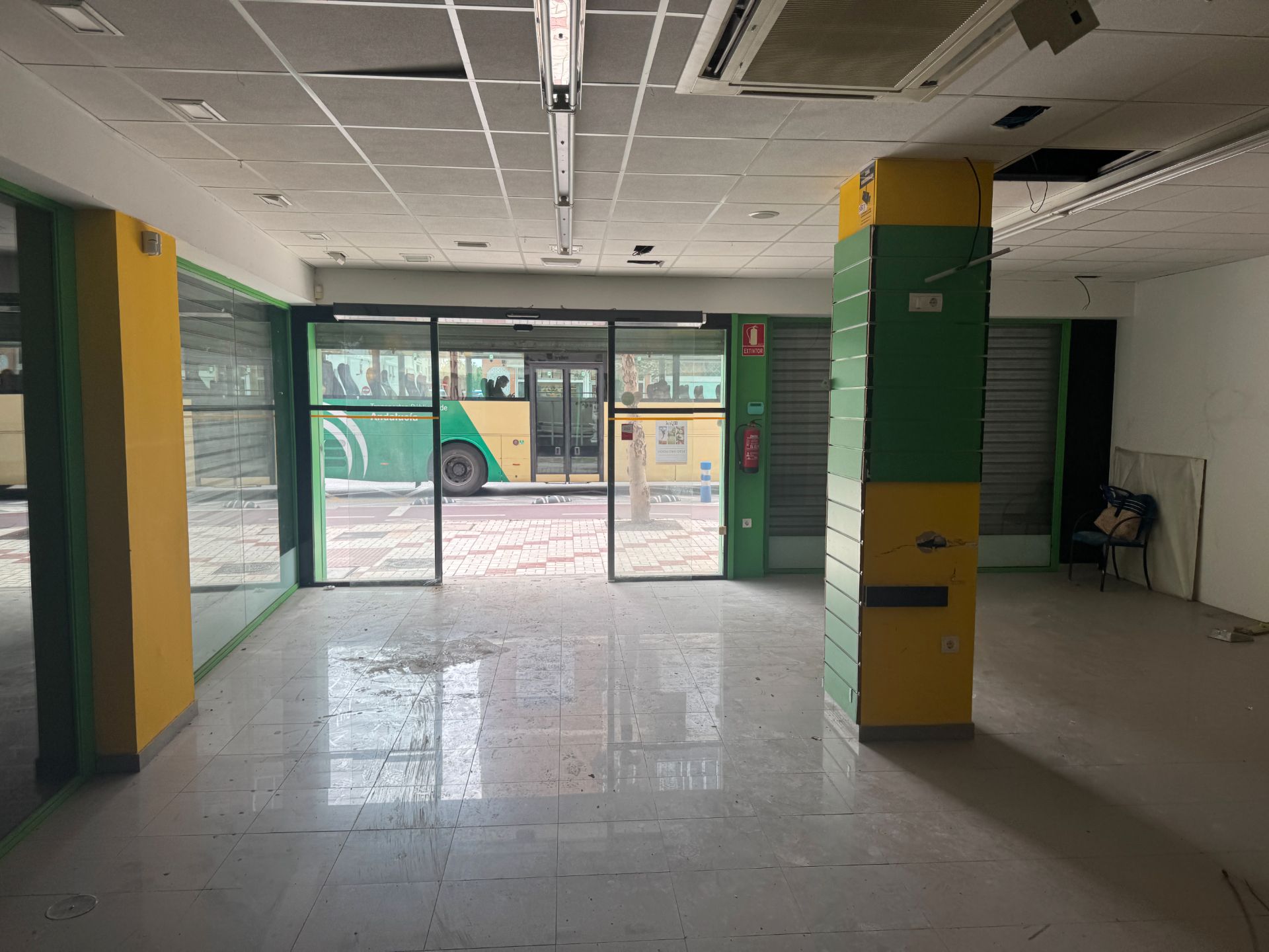 Premises to rent in Málaga Capital  with Alarm