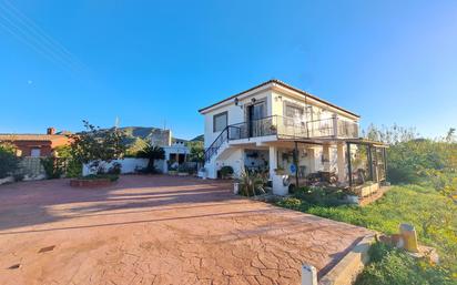 Vista exterior de Casa o xalet en venda en Alzira amb Terrassa, Piscina i Balcó