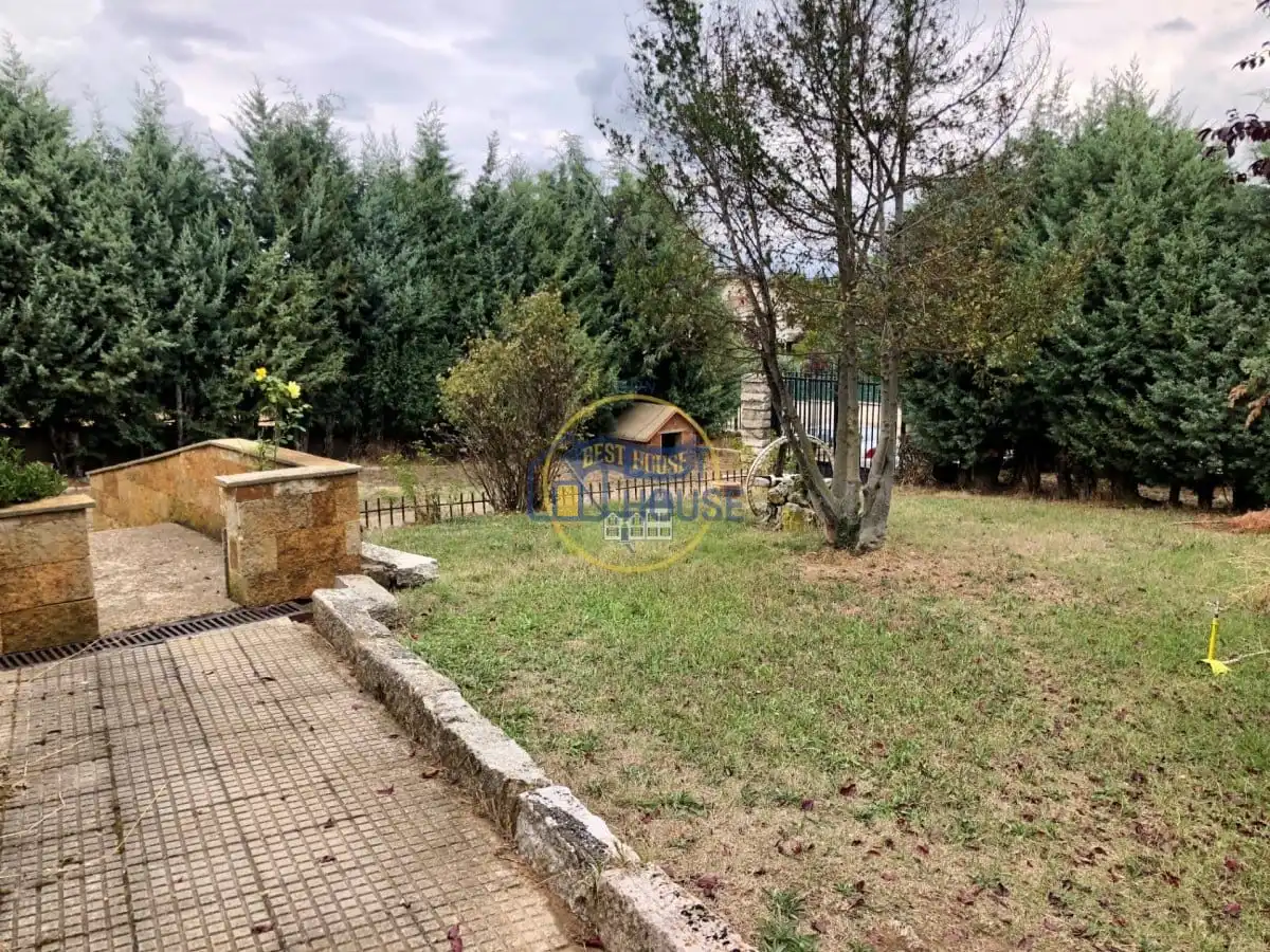Villa con giardino in vendita a Garrafe de Torío, imagen 33