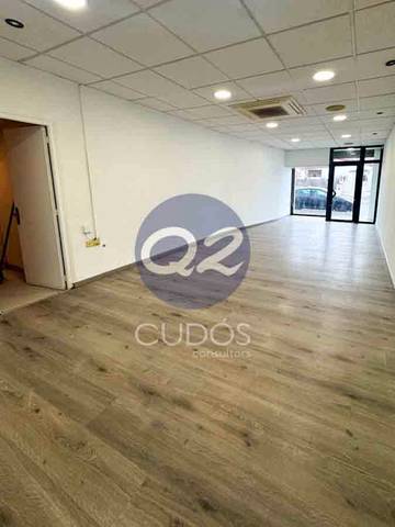 Local comercial en Alquiler en Carrer de Barcelona en Balaguer